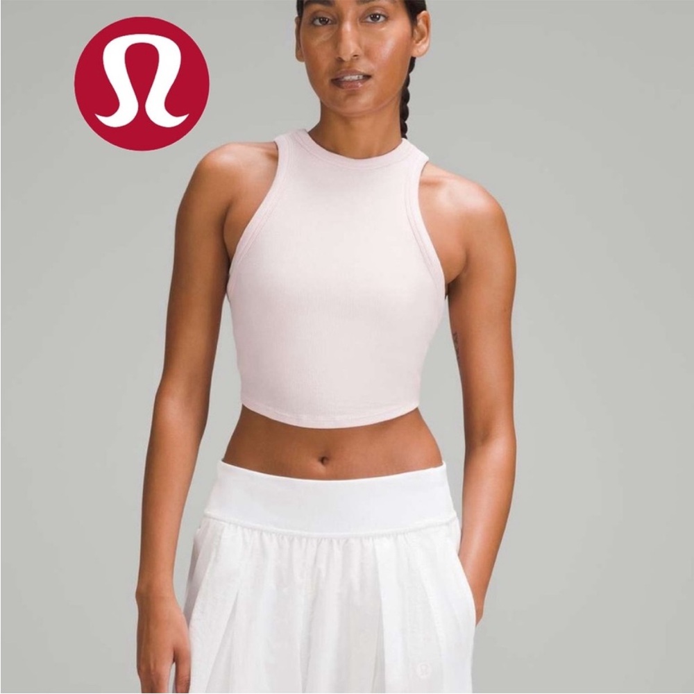 Lululemon Hold Tight Cropped Tank Top in Flush Pink Sz 6